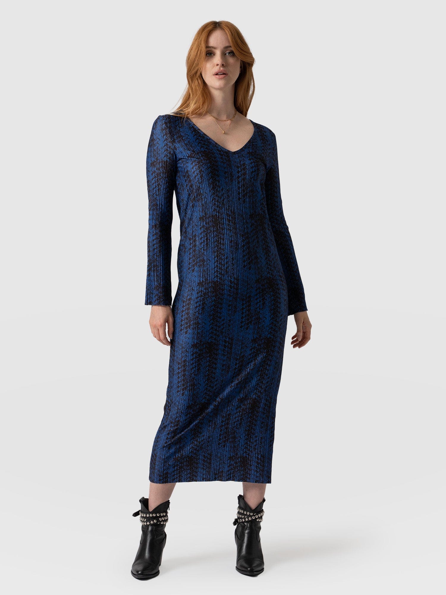 Hanna Plisse Dress Navy Ripple - Women's Dresses | Saint + Sofia® USA